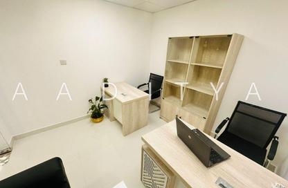 Office Space - Studio - 1 Bathroom for rent in Silver Home Building - Hor Al Anz - Deira - Dubai Office Space - Studio - 1 Bathroom for rent in Silver Home Building - Hor Al Anz - Deira - Dubai