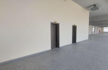 Warehouse - Studio - 3 Bathrooms for rent in Industrial Area 5 - Sharjah Industrial Area - Sharjah