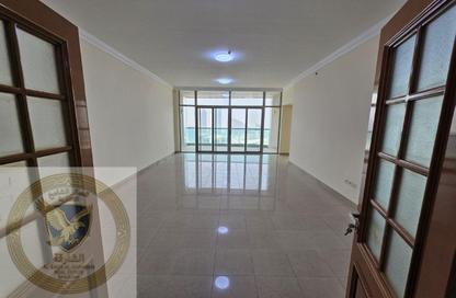 Apartment - 4 Bedrooms - 6 Bathrooms for rent in Al Majaz 3 - Al Majaz - Sharjah Apartment - 4 Bedrooms - 6 Bathrooms for rent in Al Majaz 3 - Al Majaz - Sharjah