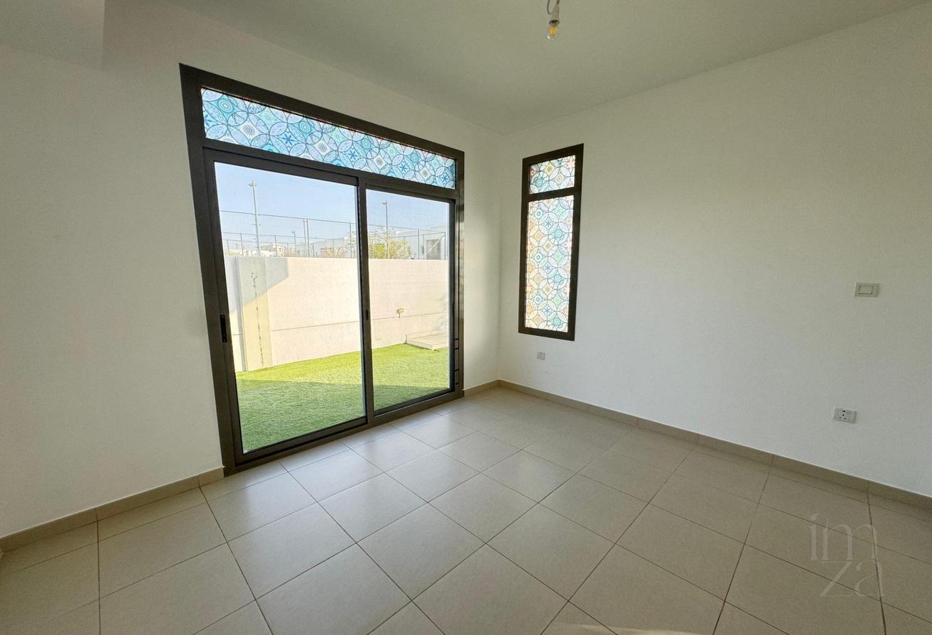 Next To Amenities | Vacant | Green Belt | Book Now photo 8