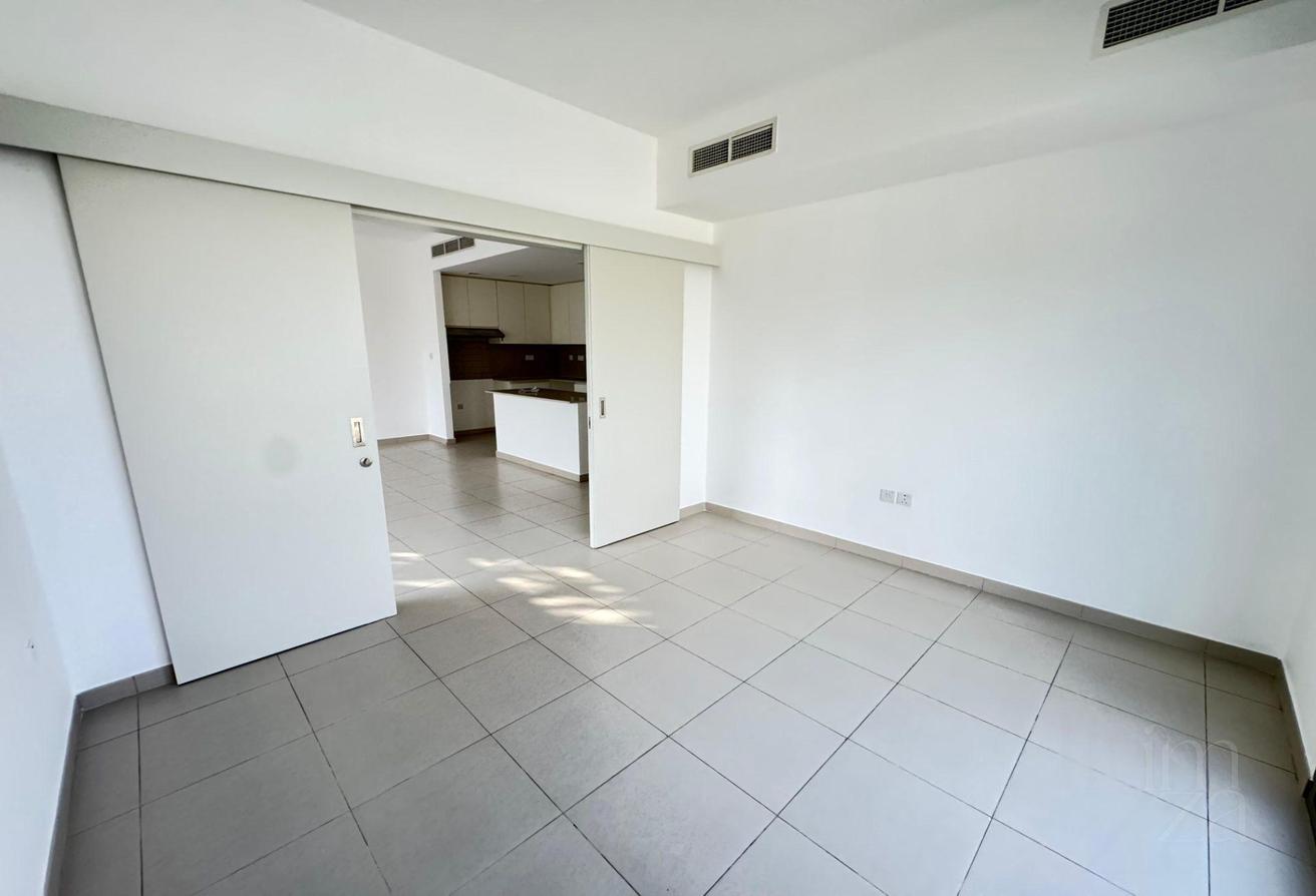Next To Amenities | Vacant | Green Belt | Book Now photo 3