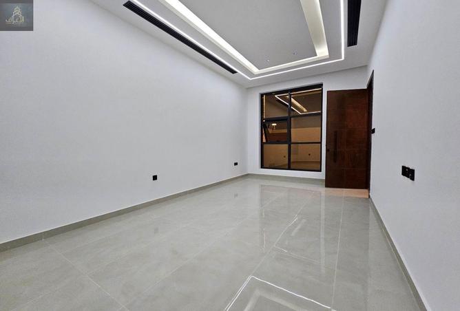 77785265 - صورة العقار 3