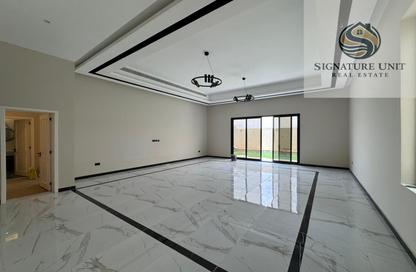 Villa - 5 Bedrooms - 7 Bathrooms for rent in Al Barsha South 1 - Al Barsha South - Al Barsha - Dubai