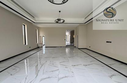 Villa - 5 Bedrooms - 7 Bathrooms for rent in Al Barsha South 1 - Al Barsha South - Al Barsha - Dubai