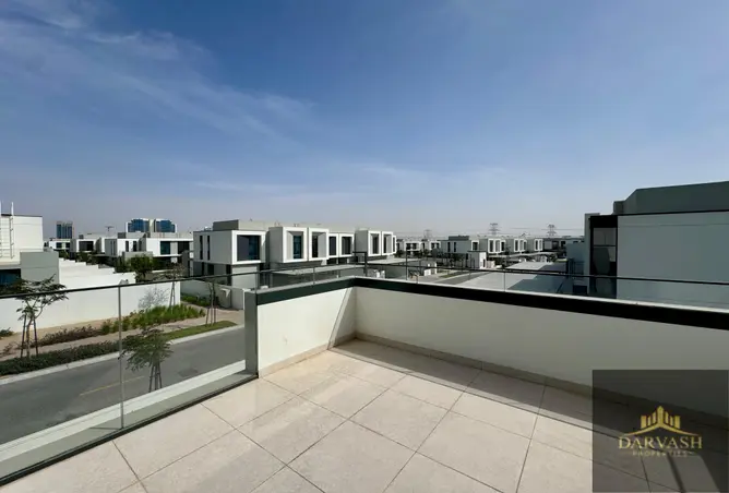 102013937 - Property Image 3