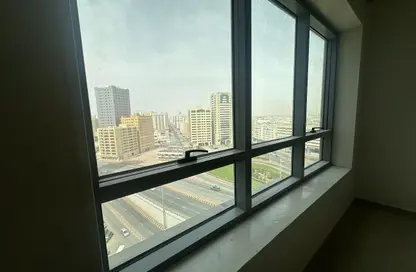 شقة - 2 غرف نوم - 3 حمامات للايجار في لؤلؤة المجاز - المجاز 2 - المجاز - الشارقة