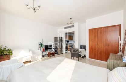 Apartment - Studio - 1 for rent in Building E07 - China Cluster - International City - Dubai