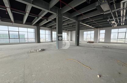 Retail - Studio for rent in Phase 2 - Dubai Investment Park (DIP) - Dubai