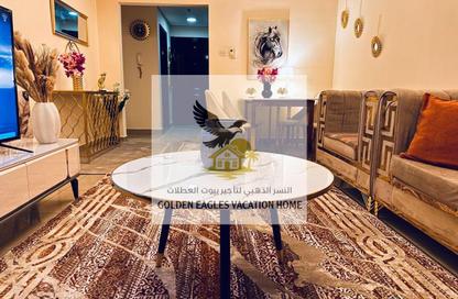 شقة - 2 غرف نوم - 3 حمامات للايجار في برج منازل 5 - شارع التعاون - التعاون - الشارقة شقة - 2 غرف نوم - 3 حمامات للايجار في برج منازل 5 - شارع التعاون - التعاون - الشارقة