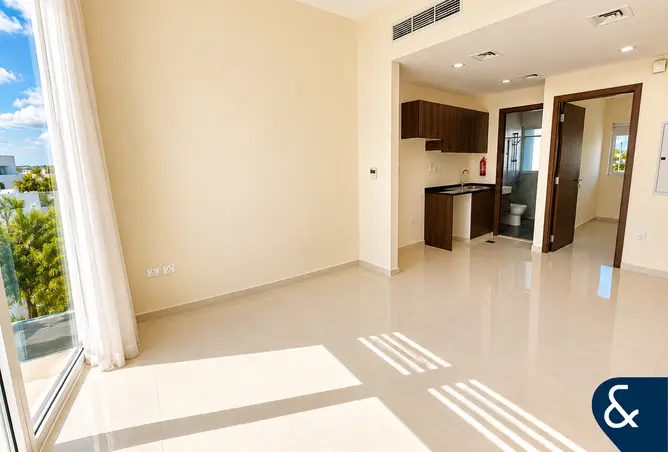 152842315 - Property Image 3
