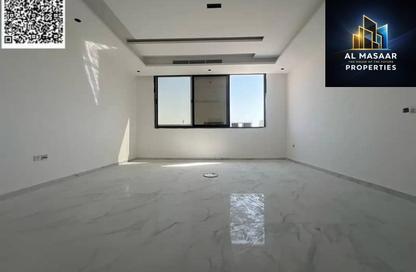 Villa - 5 Bedrooms - 7 Bathrooms for sale in Al Yasmeen 1 - Al Yasmeen - Ajman