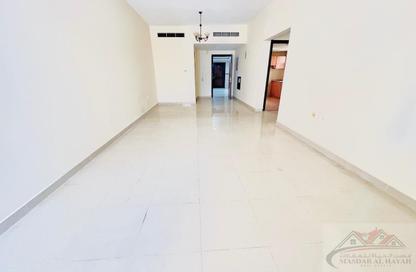 Apartment - 1 Bedroom - 2 Bathrooms for rent in Muwaileh 29 Building - Muwaileh - Sharjah