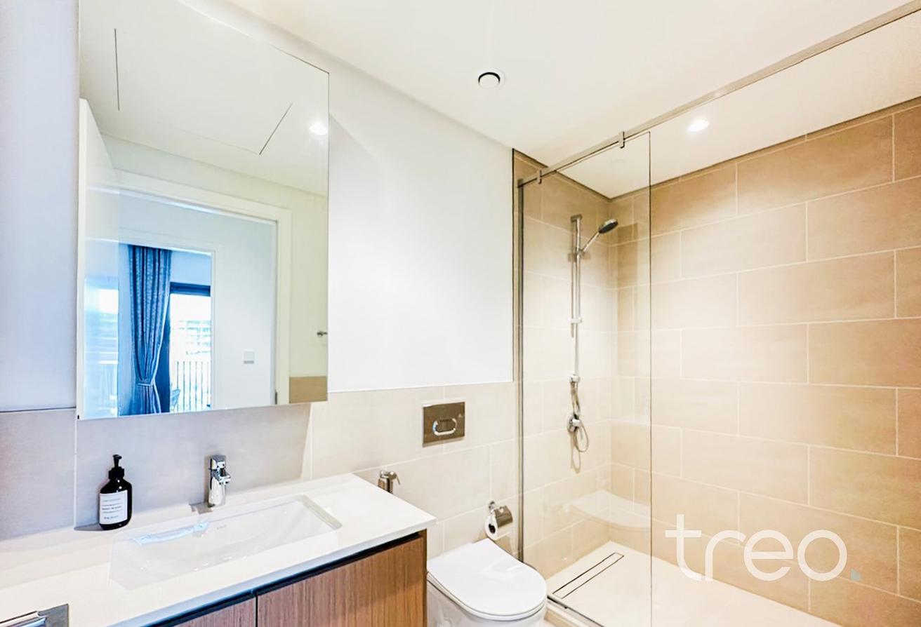 Fully Furnished | Vacant | Spacious Unit photo 9