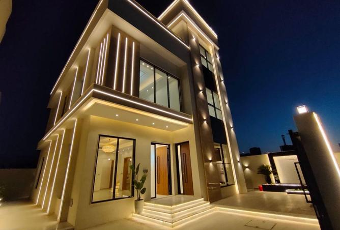 100851237 - Property Image 2