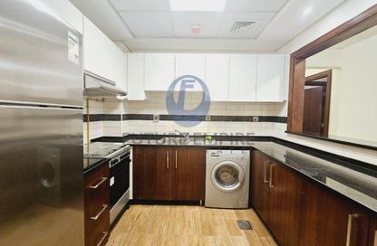 Apartment - 2 - 3 for rent in Emerald Jadaf 1 - Al Jaddaf - Dubai