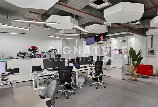 76963369 - Property Image 3