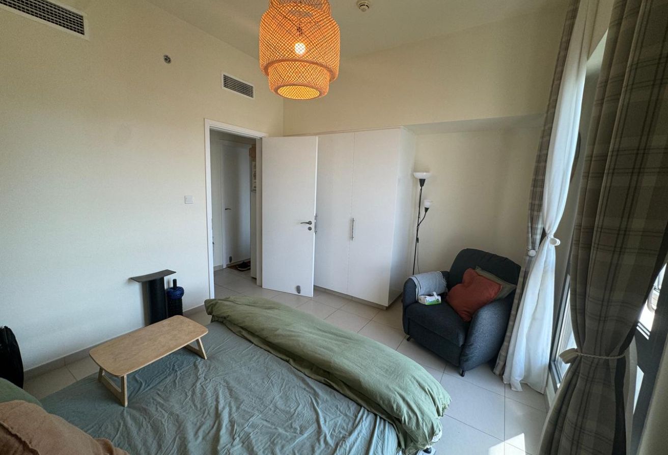 2 bedroom apartment in Zahra Apartments 2A, Town Square: 7