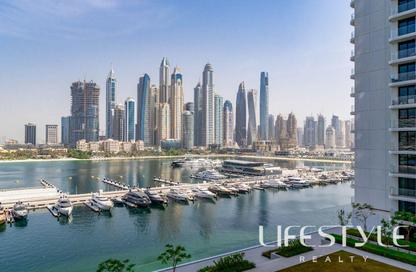 Apartment - 2 Bedrooms - 2 Bathrooms for rent in Palace Beach Residence Tower 2 - Palace Beach Residence - Emaar Beachfront - Dubai Harbour - Dubai