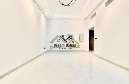Apartment - 2 - 3 for rent in Burj Ghaya - Al Jaddaf - Dubai