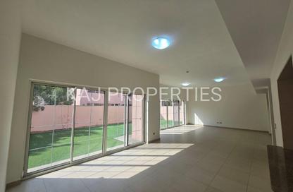 Villa - 4 - 6 for rent in Nad Al Sheba Villas - Nad Al Sheba 3 - Nad Al Sheba - Dubai Villa - 4 - 6 for rent in Nad Al Sheba Villas - Nad Al Sheba 3 - Nad Al Sheba - Dubai