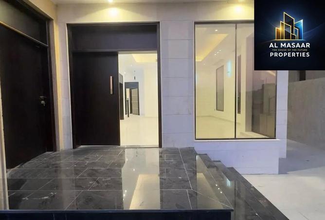 53574735 - Property Image 3