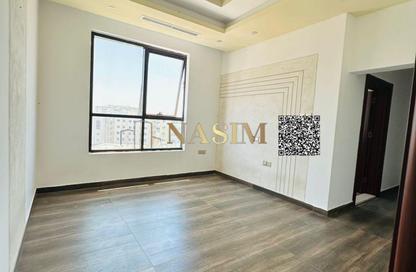 Apartment - 1 Bedroom - 2 Bathrooms for rent in Al Jurf 2 - Al Jurf - Ajman Downtown - Ajman