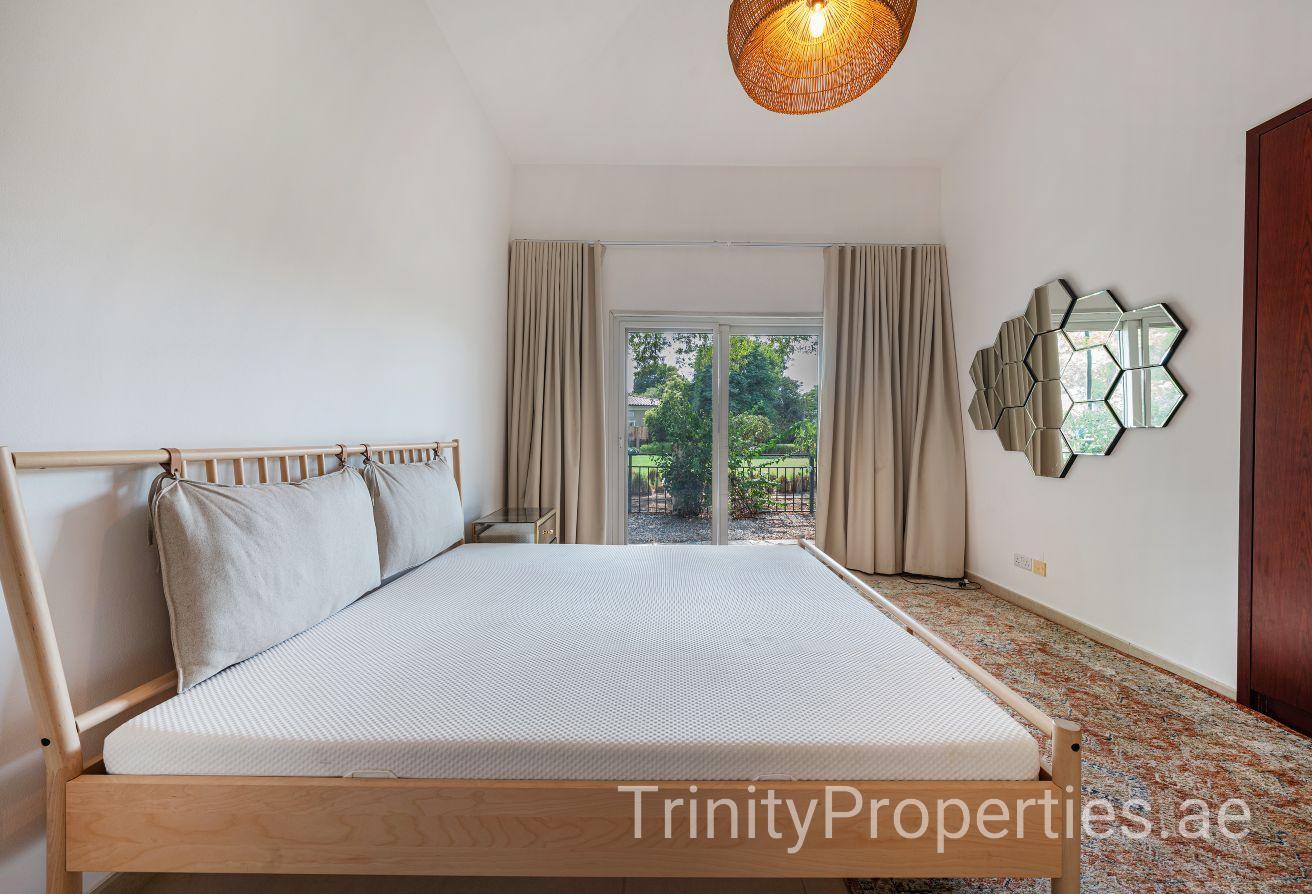 Exclusive | Unfurnished | 9,879 sqft Huge Plot photo 8