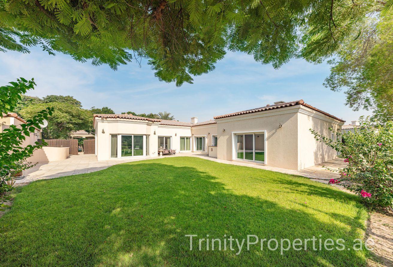 Exclusive | Unfurnished | 9,879 sqft Huge Plot photo 2