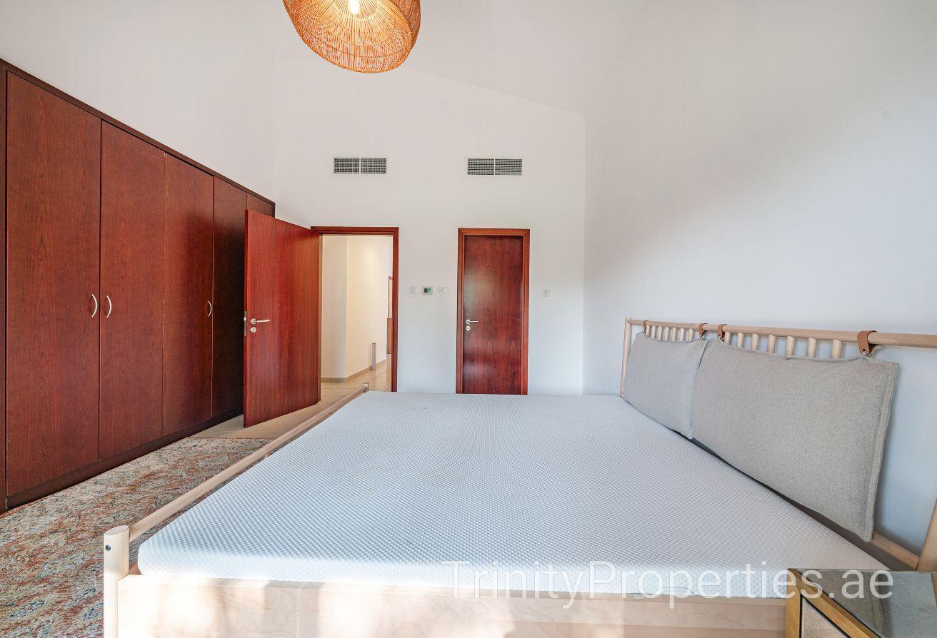 Exclusive | Unfurnished | 9,879 sqft Huge Plot photo 14