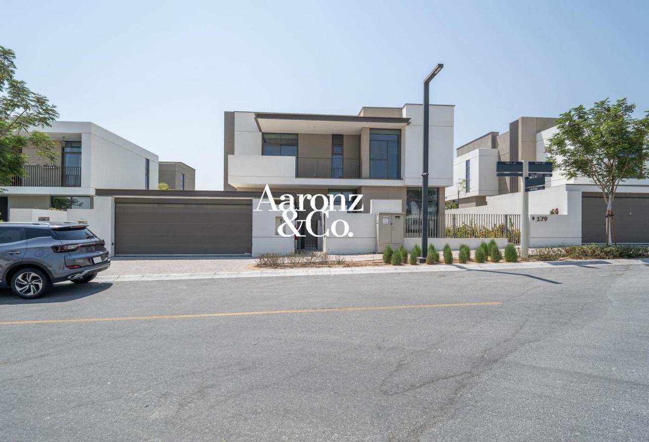 Large Plot | Landscape | Vacant | Ready To Move In photo 30