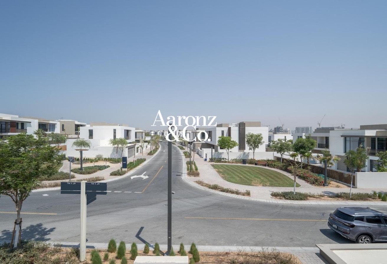 Large Plot | Landscape | Vacant | Ready To Move In photo 29