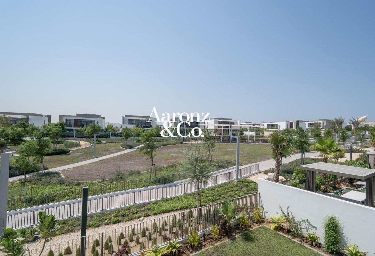 Large Plot | Landscape | Vacant | Ready To Move In photo 28