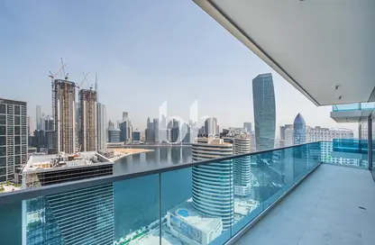 شقة - 3 غرف نوم - 3 حمامات للايجار في برج المستقبل - الخليج التجاري - دبي
