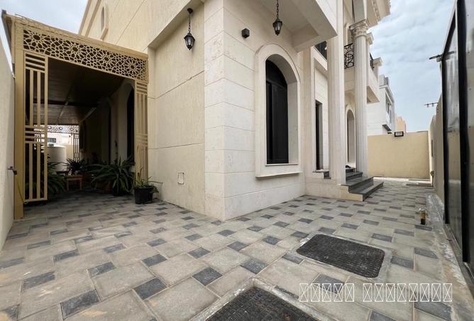 78581155 - Property Image 3