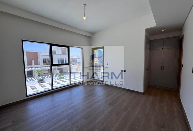 90925138 - Property Image 3