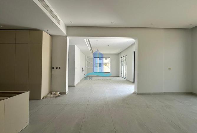 109056017 - Property Image 3