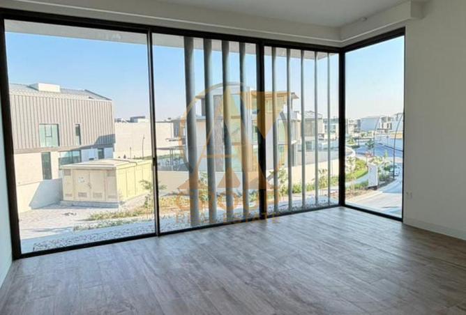 69494257 - صورة العقار 2