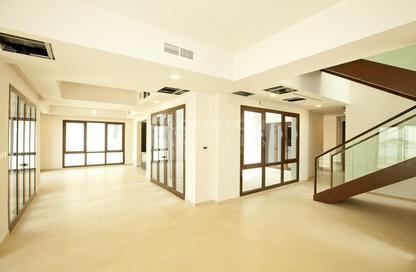 Villa - 5 - 6 for rent in Nalaya Villas - Najmat Abu Dhabi - Al Reem Island - Abu Dhabi