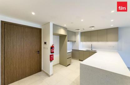 Apartment - 2 Bedrooms - 2 Bathrooms for rent in Al Jazi - Madinat Jumeirah Living - Umm Suqeim - Dubai