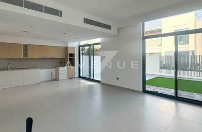 Villa - 4 Bedrooms - 5 Bathrooms for rent in Sun - Arabian Ranches 3 - Dubai