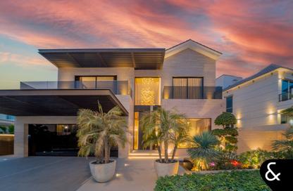 Villa - 5 - 7+ for sale in Wildflower - Jumeirah Golf Estates - Dubai