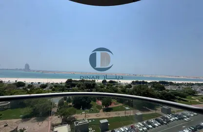 شقة - 2 غرف نوم - 4 حمامات للايجار في وايف تاور - شارع الكورنيش - أبوظبي