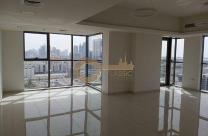 شقة - 3 - 4 للايجار في برج زيزي - البرشاء 1 - البرشاء - دبي شقة - 3 - 4 للايجار في برج زيزي - البرشاء 1 - البرشاء - دبي