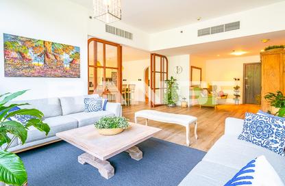 Apartment - 4 Bedrooms - 6 Bathrooms for sale in Oia Residence - Motor City - Dubai