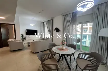 شقة - غرفة نوم - 2 حمامات للايجار في فكتوريا رزدنسي - الفرجان - دبي