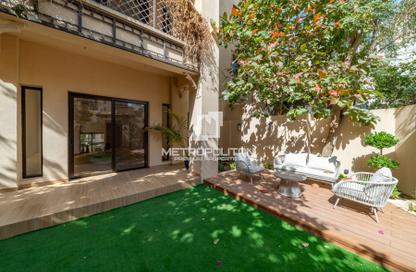 Apartment - 3 Bedrooms - 3 Bathrooms for sale in Zanzebeel 4 - Zanzebeel - Old Town - Downtown Dubai - Dubai