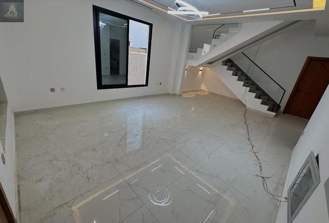 16120111 - Property Image 3