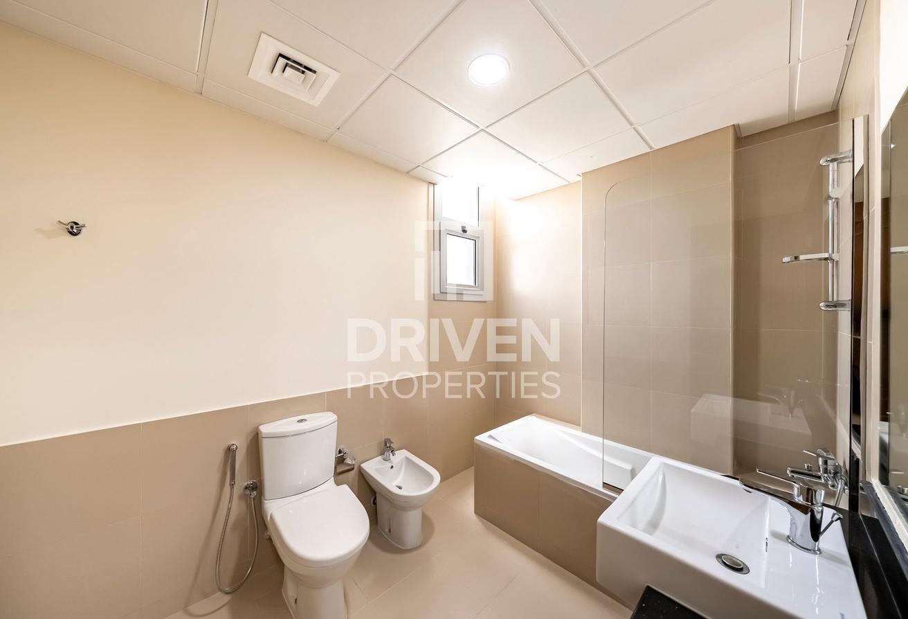 2 Month Free | Maids Room | Family Building photo 20