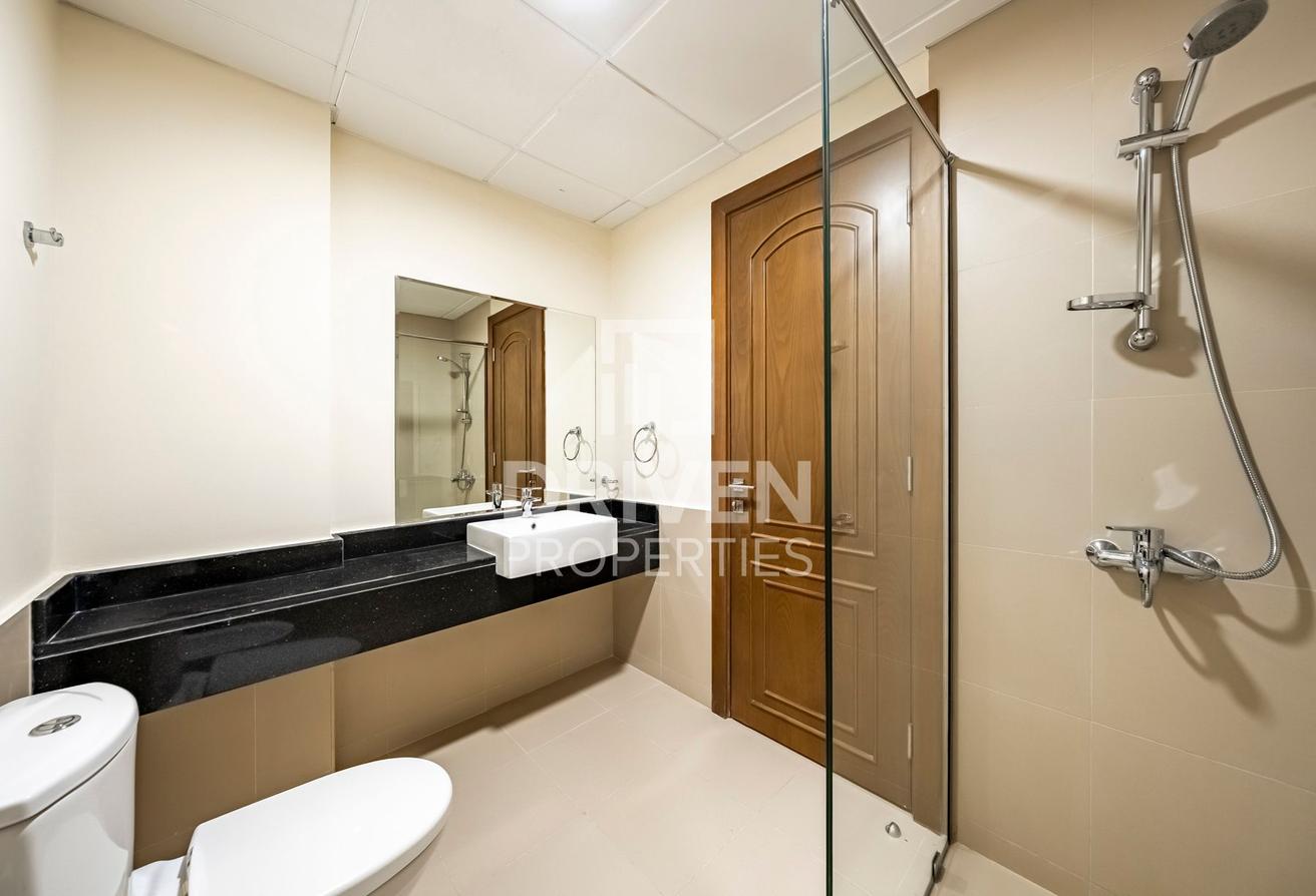 2 Month Free | Maids Room | Family Building photo 19