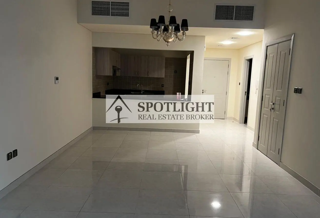 92277388 - Property Main Image